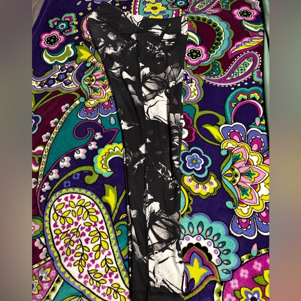 Les Mills Reebok 7/8 legging size small